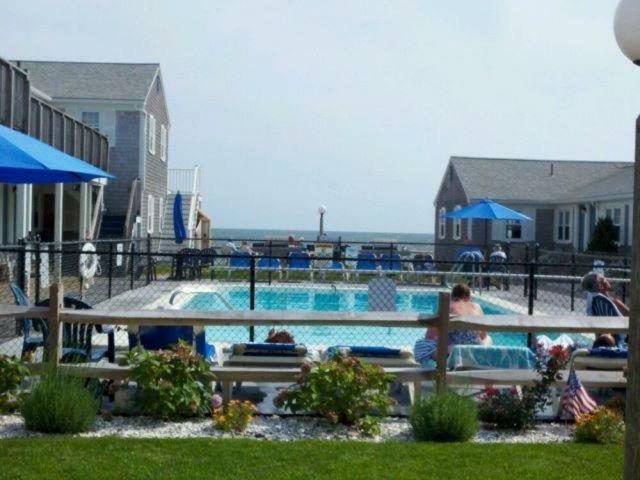 The Colony Beach Motel Dennisport Extérieur photo